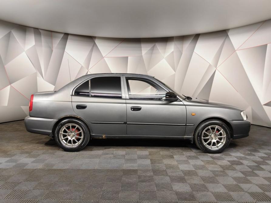 Hyundai Accent II Москва  - изображение 6