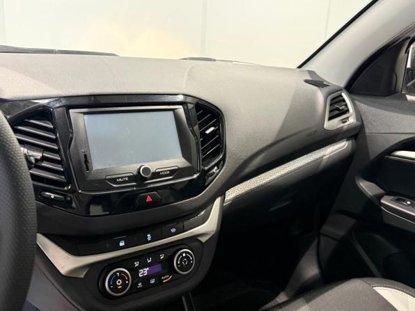 Lada (ВАЗ) Vesta I с пробегом 2019 года, цена 1 020 000 рублей, 121150 км, седан, Автокод Объявления