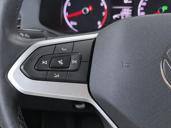 Volkswagen Polo VI с пробегом 2020 года, цена 1 499 000 рублей, 133300 км, лифтбек, Автокод Объявления