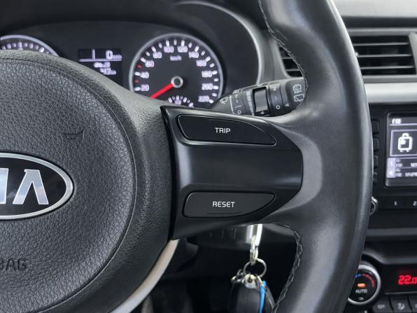 Kia Rio IV с пробегом 2018 года, цена 1 189 000 рублей, 137615 км, хэтчбек, Автокод Объявления