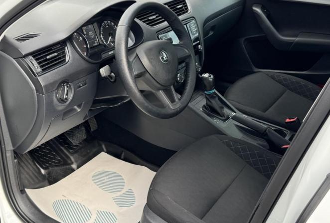 Skoda Octavia III (A7) с пробегом 2017 года, цена 1 450 000 рублей, 130000 км, лифтбек, Автокод Объявления