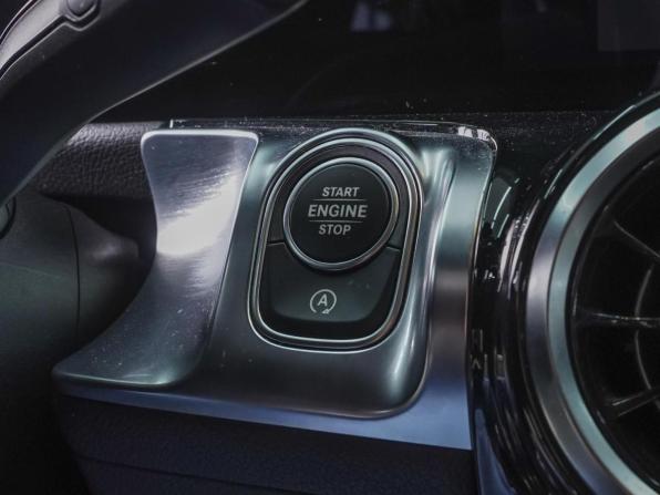 Mercedes-Benz GLB I (X247) с пробегом 2019 года, цена 3 280 000 рублей, 96188 км, внедорожник, Автокод Объявления