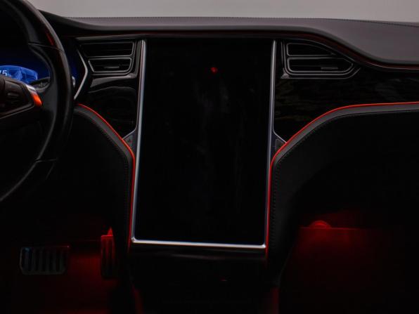 Tesla Model S I Рестайлинг с пробегом 2018 года, цена 2 389 000 рублей, 137629 км, лифтбек, Автокод Объявления