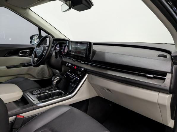 Kia Carnival IV с пробегом 2023 года, цена 4 250 000 рублей, 88000 км, минивэн, Автокод Объявления