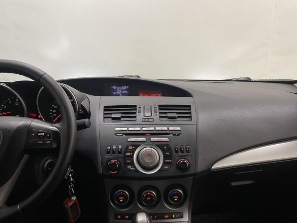 Mazda 3 II (BL) с пробегом 2010 года, цена 887 000 рублей, 212872 км, седан, Автокод Объявления
