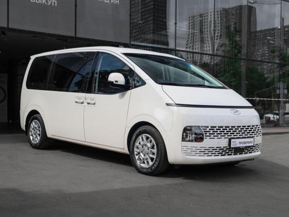 Hyundai Staria I с пробегом 2022 года, цена 4 100 000 рублей, 68545 км, минивэн, Автокод Объявления