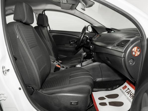 Renault Fluence I Рестайлинг с пробегом 2015 года, цена 775 000 рублей, 152091 км, седан, Автокод Объявления