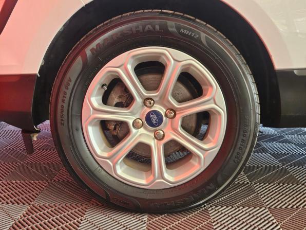 Ford EcoSport II Рестайлинг с пробегом 2018 года, цена 1 165 000 рублей, 181477 км, внедорожник, Автокод Объявления