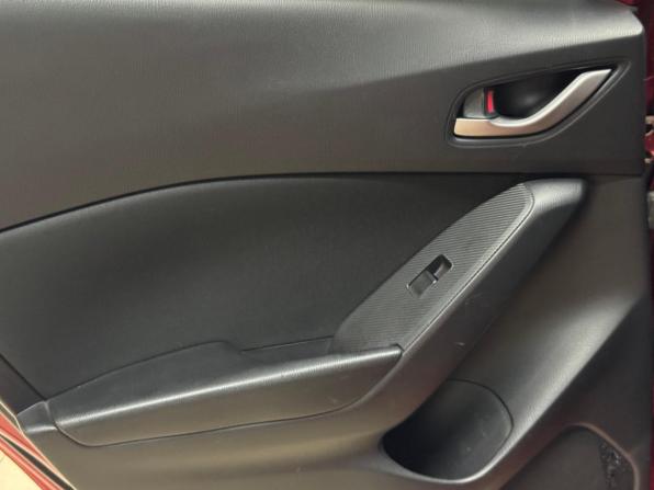 Mazda 3 III (BM) с пробегом 2013 года, цена 1 130 000 рублей, 225400 км, хэтчбек, Автокод Объявления