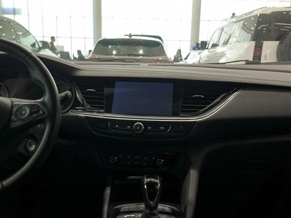 Opel Insignia II Рестайлинг с пробегом 2021 года, цена 1 750 000 рублей, 133000 км, универсал, Автокод Объявления