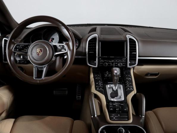 Porsche Cayenne II Рестайлинг (958) с пробегом 2016 года, цена 4 700 000 рублей, 103498 км, внедорожник, Автокод Объявления