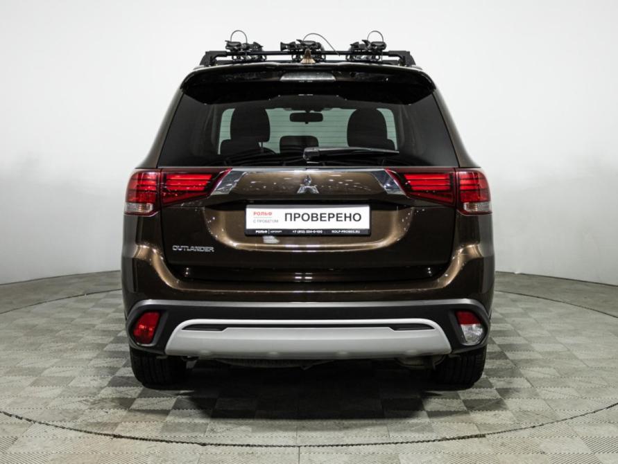 Mitsubishi Outlander III Рестайлинг 3 Санкт-Петербург  - изображение 7
