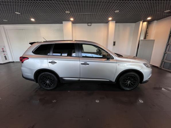 Mitsubishi Outlander III Рестайлинг 2 с пробегом 2016 года, цена 1 769 000 рублей, 152714 км, внедорожник, Автокод Объявления