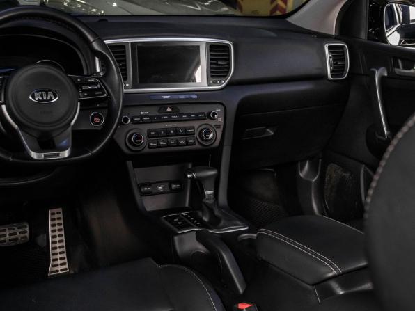 Kia Sportage IV Рестайлинг с пробегом 2018 года, цена 2 195 000 рублей, 81824 км, внедорожник, Автокод Объявления