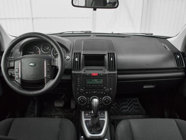 Land Rover Freelander II Рестайлинг с пробегом 2010 года, цена 1 350 000 рублей, 248602 км, внедорожник, Автокод Объявления