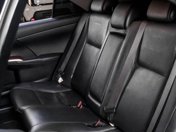 Toyota Camry VII (XV50) с пробегом 2014 года, цена 1 599 000 рублей, 293621 км, седан, Автокод Объявления
