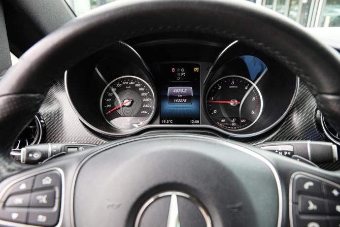 Mercedes-Benz V-Класс III (W447) Рестайлинг с пробегом 2021 года, цена 5 200 000 рублей, 142278 км, минивэн, Автокод Объявления