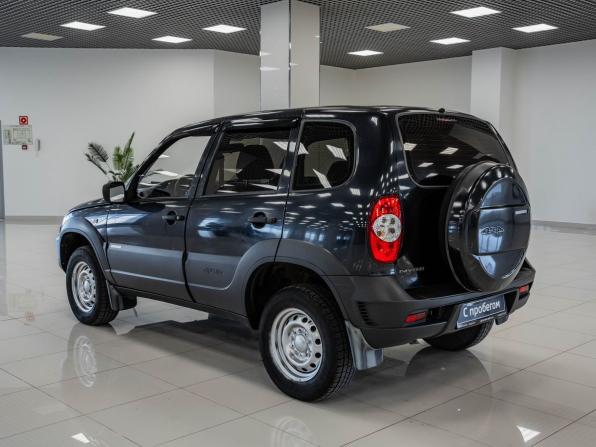 Chevrolet Niva I Рестайлинг с пробегом 2011 года, цена 482 000 рублей, 82000 км, внедорожник, Автокод Объявления