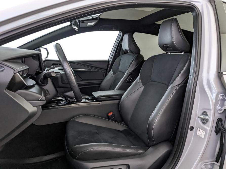 Toyota Camry IX (XV80) China Market Москва  - изображение 20