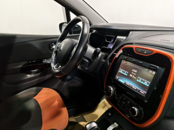 Renault Kaptur I с пробегом 2016 года, цена 1 634 600 рублей, 63707 км, внедорожник, Автокод Объявления