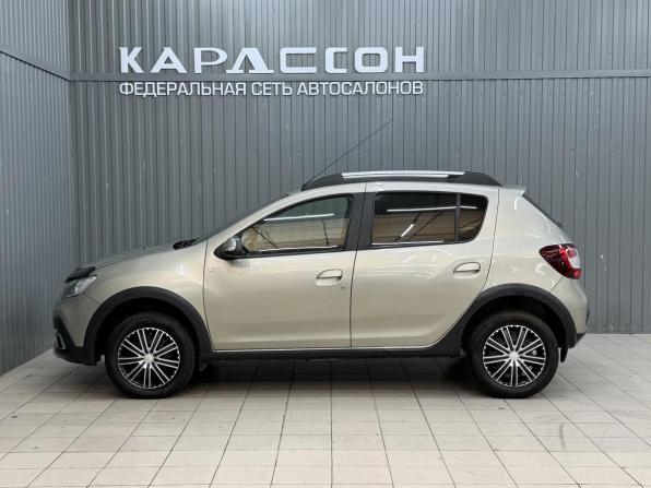 Renault Sandero II Рестайлинг с пробегом 2019 года, цена 999 000 рублей, 39012 км, хэтчбек, Автокод Объявления