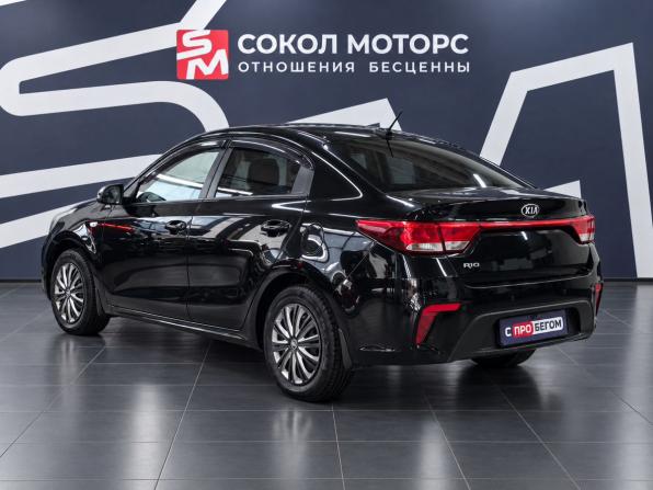 Kia Rio IV с пробегом 2018 года, цена 1 329 900 рублей, 129000 км, седан, Автокод Объявления