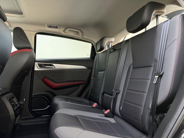 Haval F7x I Рестайлинг с пробегом 2022 года, цена 2 199 000 рублей, 29000 км, внедорожник, Автокод Объявления