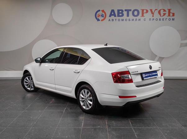 Skoda Octavia III (A7) с пробегом 2015 года, цена 1 485 000 рублей, 130777 км, лифтбек, Автокод Объявления