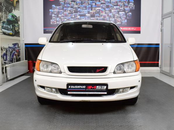 Toyota Ipsum I (M10) с пробегом 2000 года, цена 549 999 рублей, 264624 км, компактвэн, Автокод Объявления