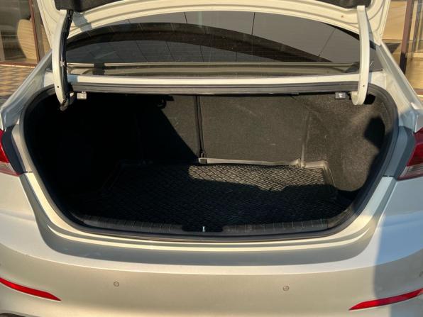 Hyundai Elantra VI (AD) с пробегом 2016 года, цена 1 438 000 рублей, 119909 км, седан, Автокод Объявления