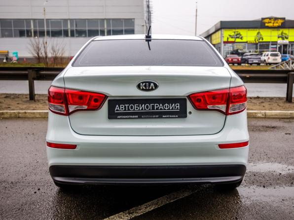 Kia Rio III Рестайлинг с пробегом 2017 года, цена 1 075 000 рублей, 120684 км, седан, Автокод Объявления