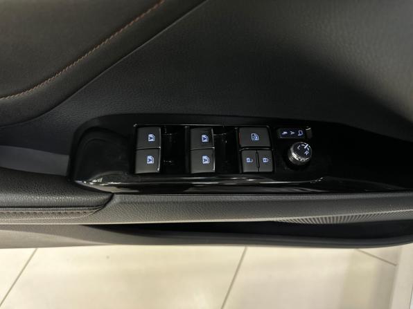 Toyota Camry VIII (XV70) с пробегом 2018 года, цена 2 850 000 рублей, 77720 км, седан, Автокод Объявления