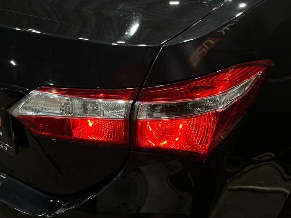 Toyota Corolla XI (E160 E170 E180) с пробегом 2014 года, цена 1 020 000 рублей, 176381 км, седан, Автокод Объявления