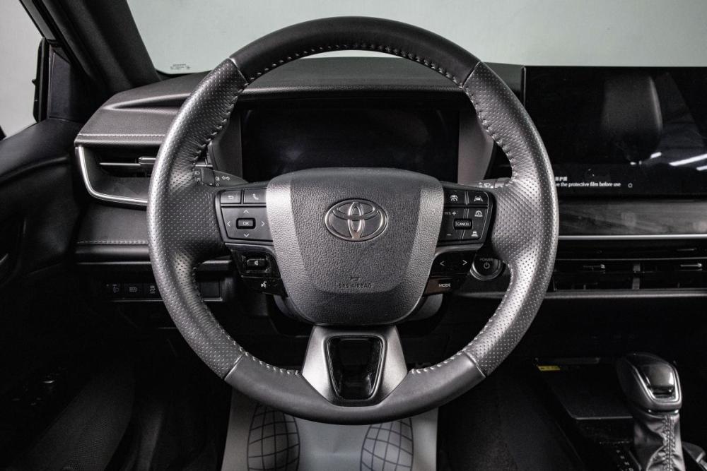 Toyota Camry IX (XV80) Сургут  - изображение 13