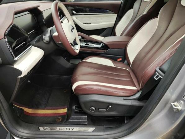 Geely Monjaro I с пробегом 2023 года, цена 3 320 000 рублей, 50286 км, внедорожник, Автокод Объявления