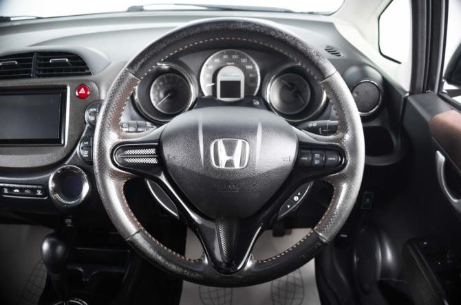 Honda Fit Shuttle I с пробегом 2012 года, цена 899 000 рублей, 107235 км, универсал, Автокод Объявления