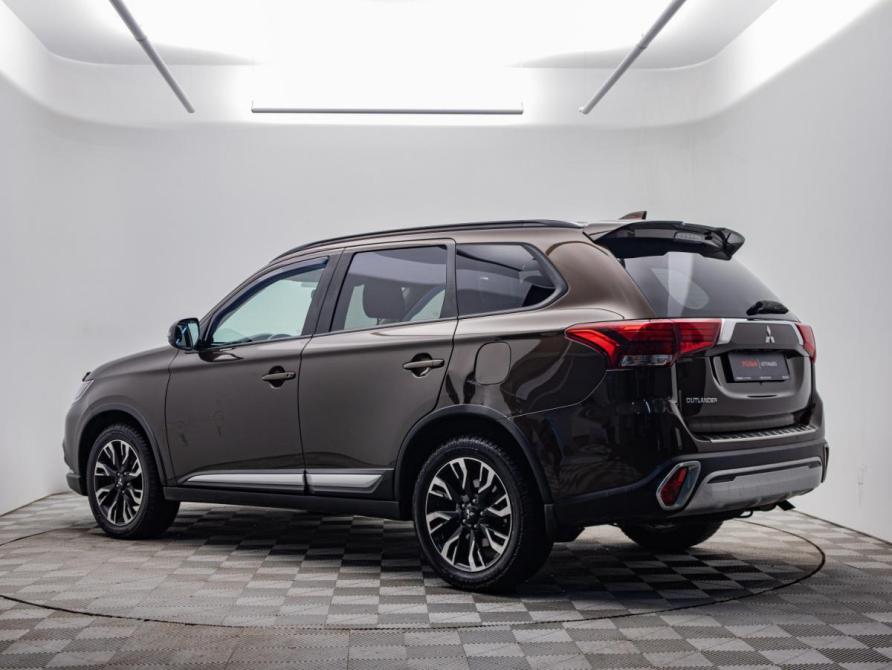 Mitsubishi Outlander III Рестайлинг 3 Москва  - изображение 7