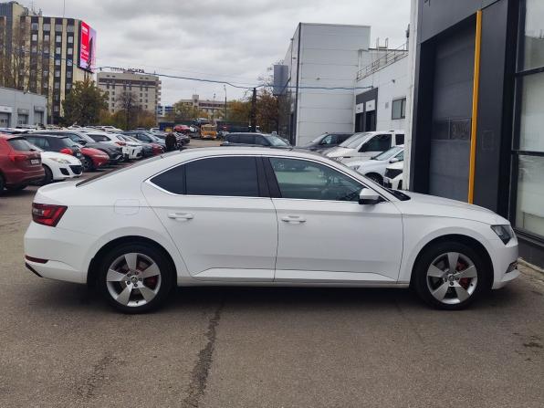 Skoda Superb III с пробегом 2018 года, цена 1 980 000 рублей, 98192 км, лифтбек, Автокод Объявления