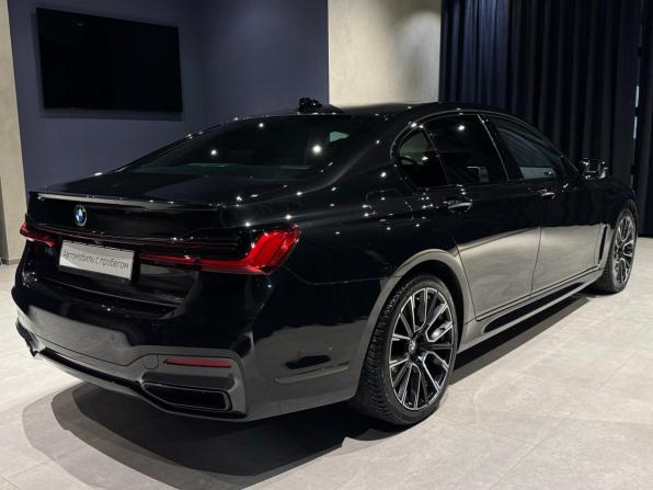 BMW 7 серии VI (G11/G12) Рестайлинг с пробегом 2019 года, цена 7 250 000 рублей, 103208 км, седан, Автокод Объявления