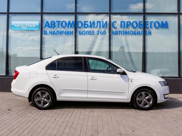 Skoda Rapid I с пробегом 2016 года, цена 978 000 рублей, 165000 км, лифтбек, Автокод Объявления