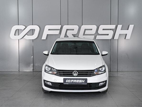 Volkswagen Polo V Рестайлинг с пробегом 2019 года, цена 1 289 000 рублей, 165110 км, седан, Автокод Объявления