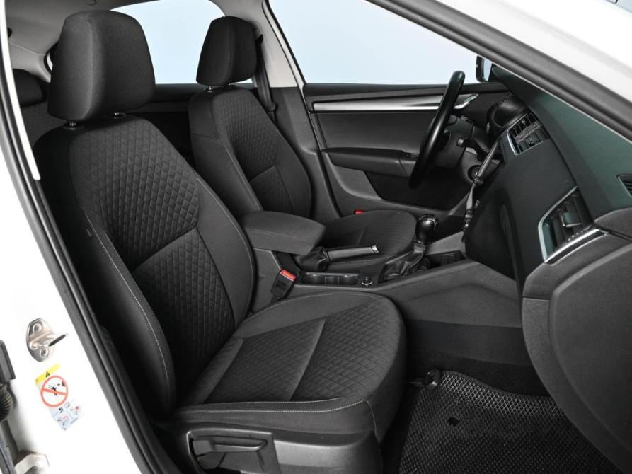 Skoda Octavia III (A7) Рестайлинг Ростов-на-Дону  - изображение 8