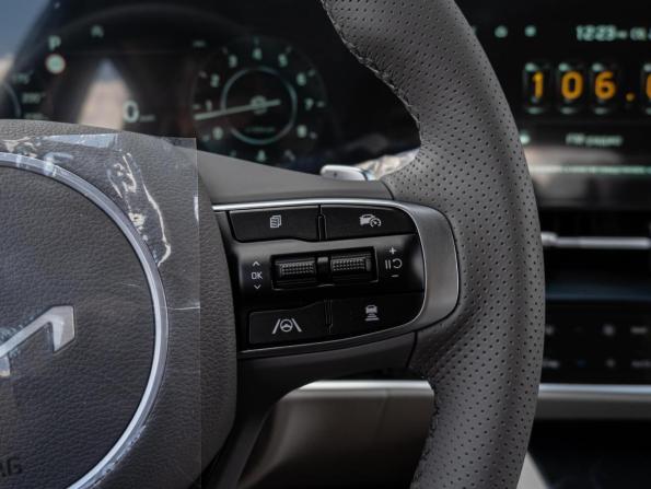 Kia Sportage V с пробегом 2026 года, цена 3 940 000 рублей, 21 км, внедорожник, Автокод Объявления