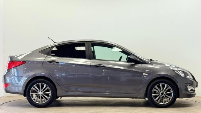 Hyundai Solaris I Рестайлинг с пробегом 2016 года, цена 1 050 000 рублей, 169799 км, седан, Автокод Объявления