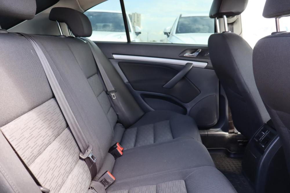 Skoda Octavia II (A5) Рестайлинг Санкт-Петербург  - изображение 12