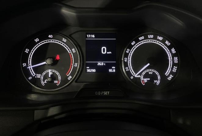 Skoda Rapid II с пробегом 2021 года, цена 1 720 000 рублей, 30290 км, лифтбек, Автокод Объявления