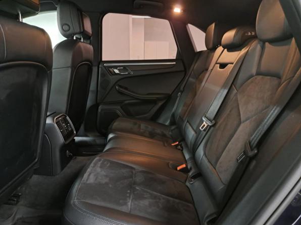 Porsche Macan I с пробегом 2018 года, цена 3 250 000 рублей, 117060 км, внедорожник, Автокод Объявления