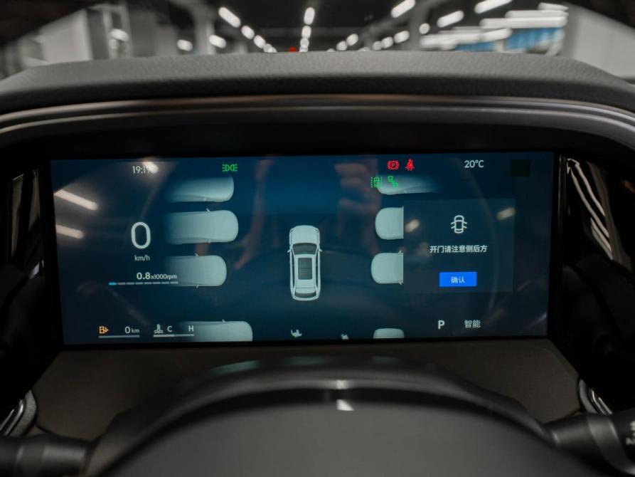 Geely Monjaro I Рестайлинг 2 Москва  - изображение 12
