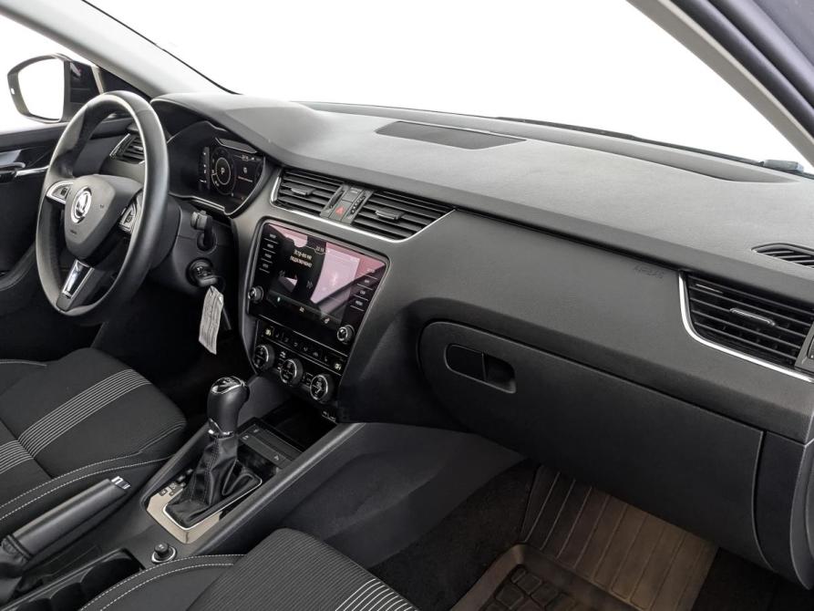 Skoda Octavia III (A7) Рестайлинг Москва  - изображение 13