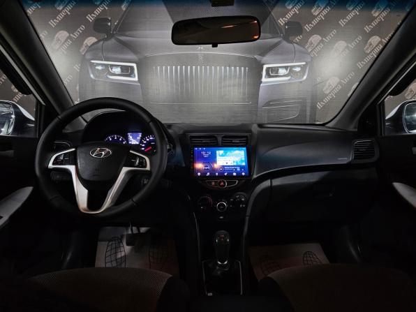 Hyundai Solaris I с пробегом 2013 года, цена 760 000 рублей, 183000 км, седан, Автокод Объявления